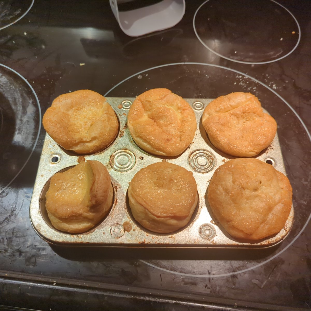 Kristine tweet media