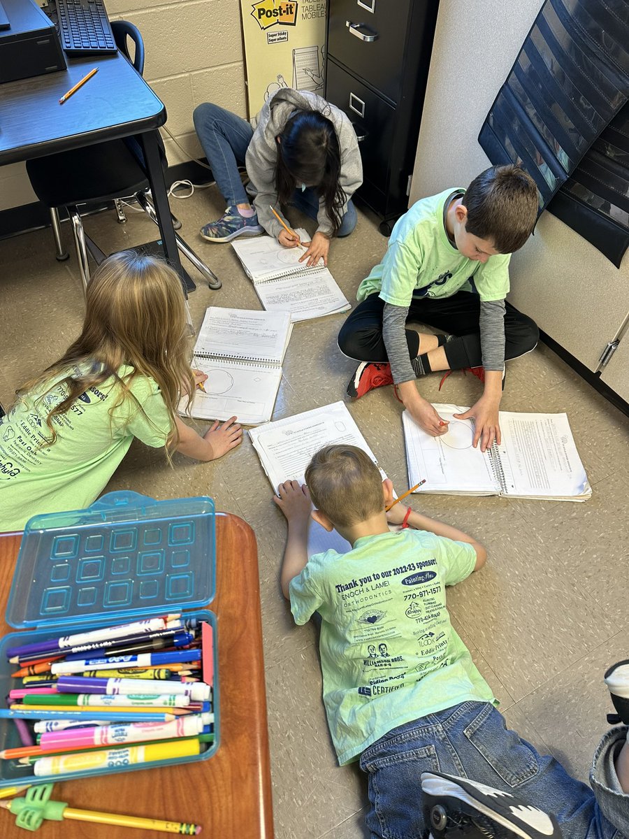 STEMcobb's tweet image. Outstanding #STEMCobb walk @MtnViewES. Practices we’re on point, students were engaged, and leadership was involved. #DoingDrivesLearning @ALDCobb @STEMTania @alanadavis1233