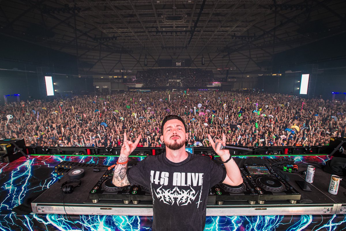 PhaseOneAU's tweet photo. ⚡️DOME WAS WILD⚡️ https://t.co/9QwmUUHN1H