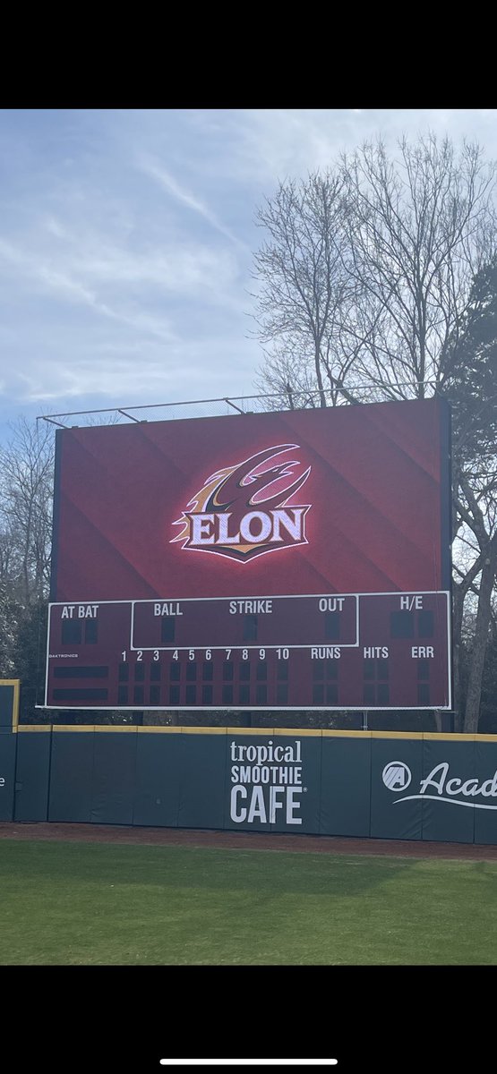 RobHuffstetler's tweet photo. #GetYourGoldOn #PhoenixBaseball https://t.co/js4WtP5F0J