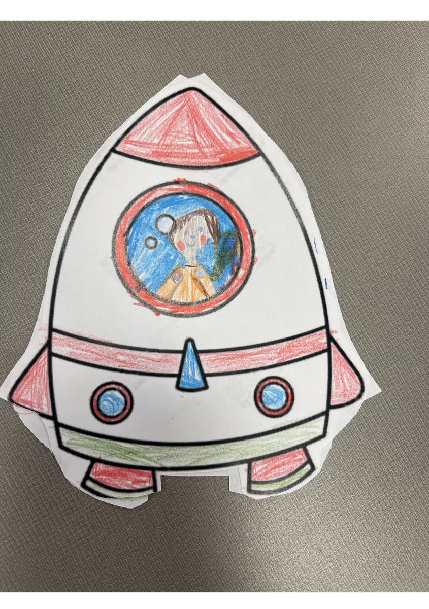 BookSmith123's tweet photo. 3-2-1 Blast Off! Learning about Mae Jemison in Library class! @J_SpencerSmith @TenaflySchools https://t.co/JHf1VnYZpS