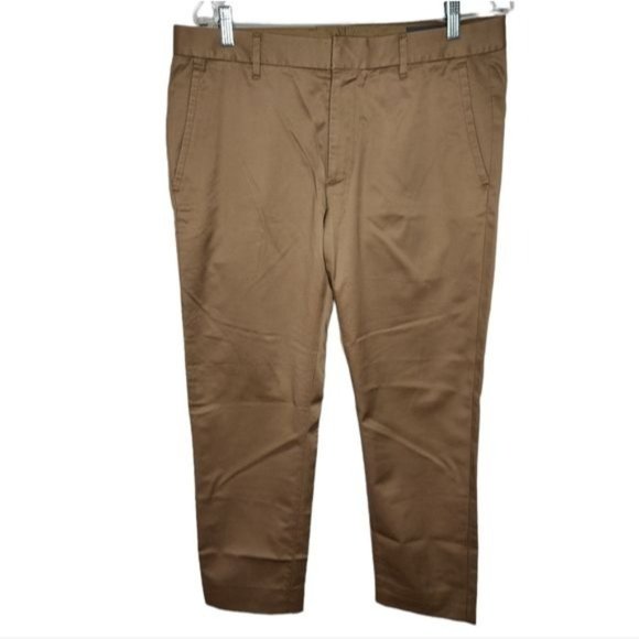 ShopCallieLives's tweet photo. So good I had to share! Check out all the items I'm loving on @Poshmarkapp from @bhazzard21 @anamchek #poshmark #fashion #style #shopmycloset #bonobos #aeropostale #fashionnova: https://t.co/pKh7MJCOxX https://t.co/opIn6bfaqn