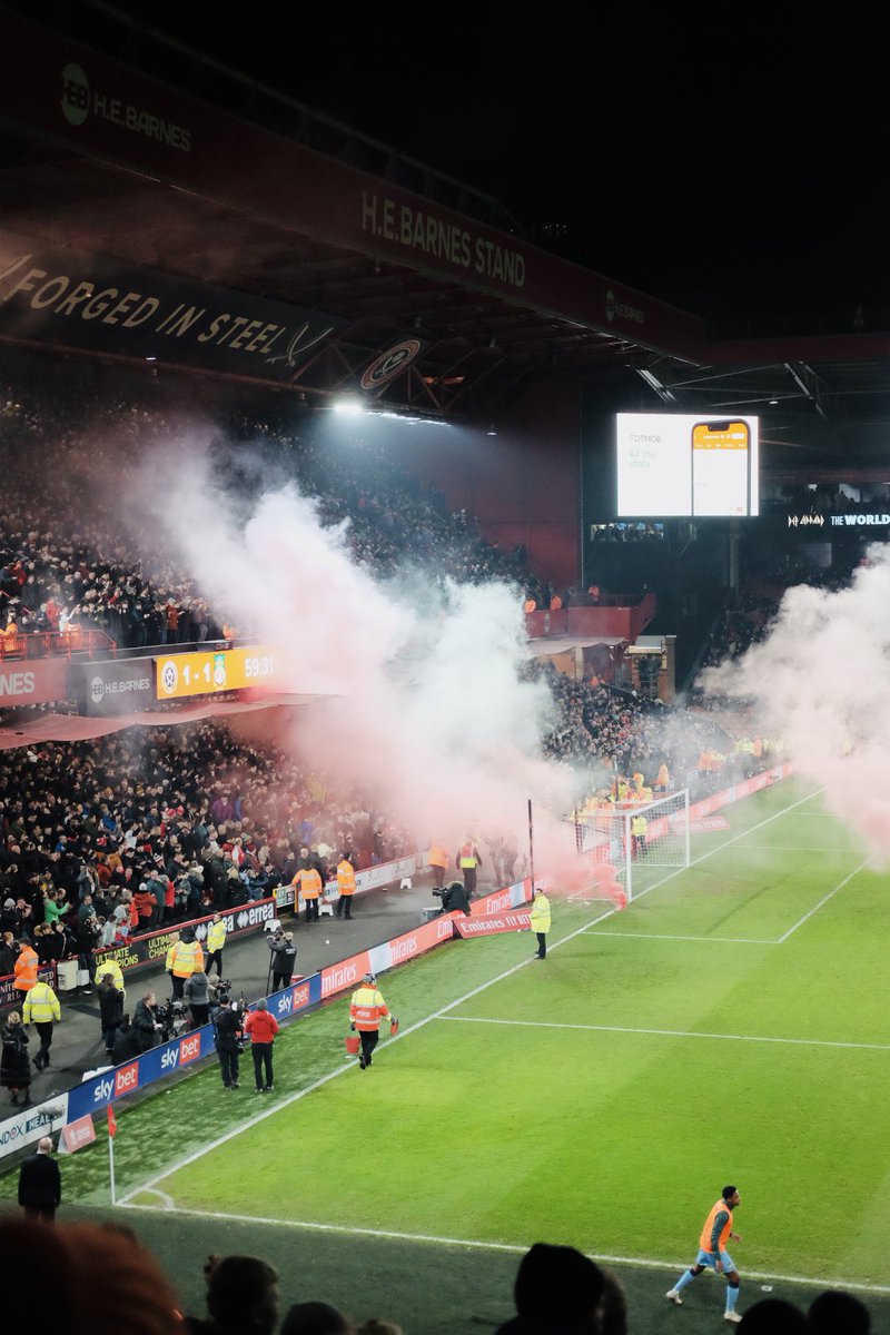 Matchday tweet media