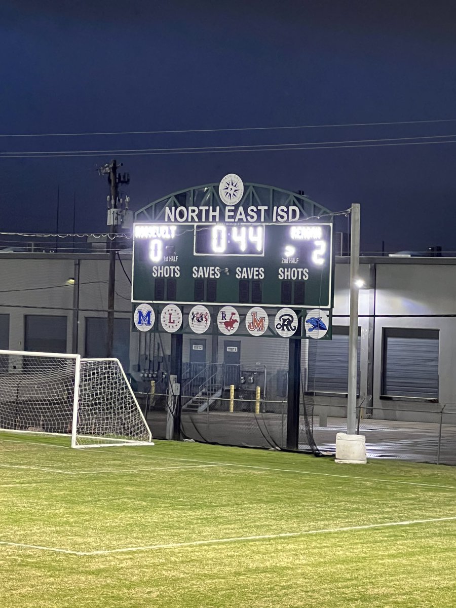 Final score - boys 

<a href="/RRboysoccer/">Reagan Boys Soccer</a> - 2
<a href="/TRFutbolSA1/">Roosevelt Boys Futbol</a> - 0

Jack Hillard ⚽️
<a href="/a_phelan7/">Aidan Phelan</a> ⚽️
<a href="/NoahACedillo/">Noah Cedillo</a> - clean sheet 🧤

<a href="/Soy_SAF/">SOY SAN ANTONIO FÚTB⚽️L</a>