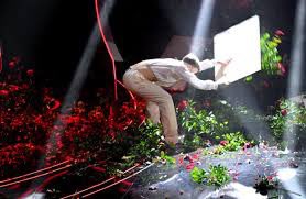 i can destroy myslef floweeeers

#Sanremo2023 #blanco #Blanco