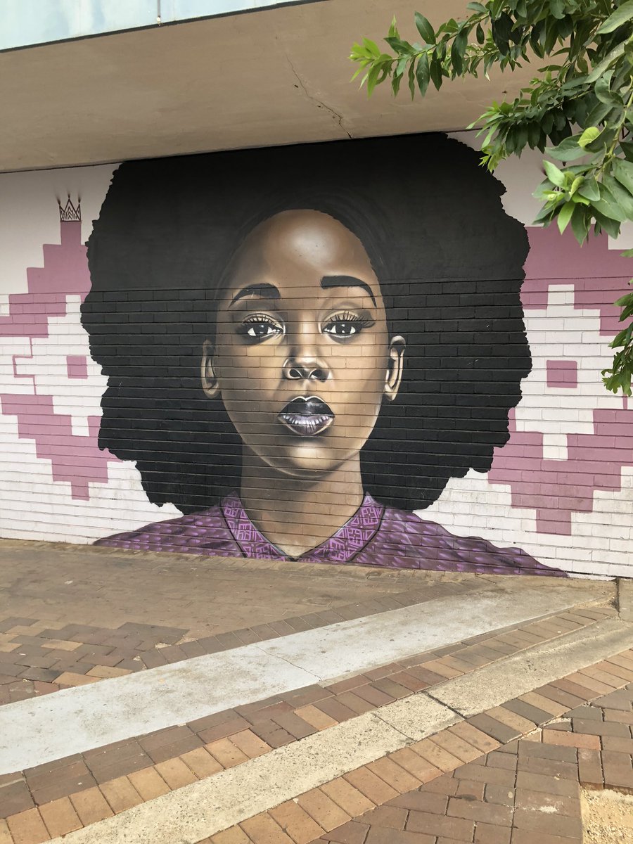 Ellow_C's tweet photo. Look at what i came past today🥺♥️🙌🔥@ThusoMbedu https://t.co/jSOuU0Wbv9