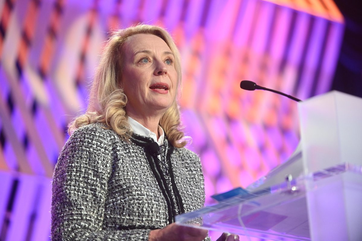 AMIA Members: Join us for our first-ever virtual Board Office Hours tomorrow, 2/8 at 12pm ET. Attendees will have the chance to ask questions, meet your leadership, and clarify initiatives via open communication. 

Register now: hubs.ly/Q01BBcFS0