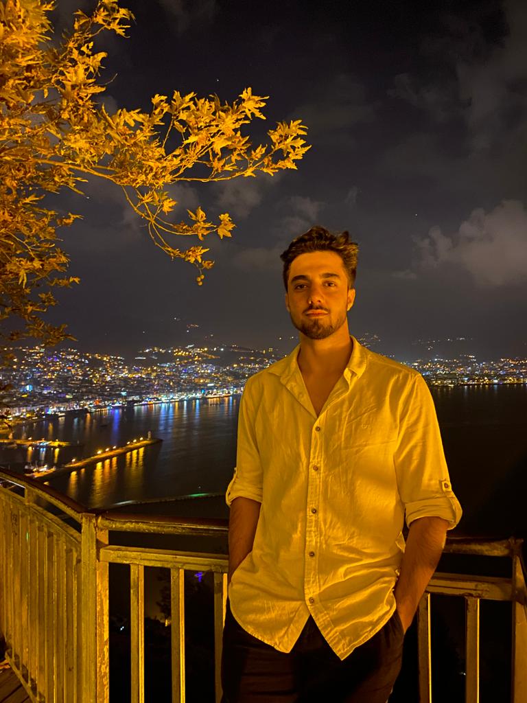 Bahri GÜRPINAR (@bahrigurpinar) on Twitter photo Akdeniz üniversitesi Spor bilimleri fakültesi 3. sınıf öğrenciniz Mir Berke Mutlu şu an enkaz altında. Çalışmalar durdurulmuş. Hala yaşıyor olma ihtimali var. 3 saat önce ısı alınmış. Yardım edin lütfen. <a href="/haluklevent/">Haluk Levent ( Ahbap Ekibi )</a> Adres: maps.apple.com/?ll=37.760683,… Akdeniz üniversitesi Spor bilimleri fakültesi 3. sınıf öğrenciniz Mir Berke Mutlu şu an enkaz altında. Çalışmalar durdurulmuş. Hala yaşıyor olma ihtimali var. 3 saat önce ısı alınmış. Yardım edin lütfen. <a href="/haluklevent/">Haluk Levent ( Ahbap Ekibi )</a> Adres: maps.apple.com/?ll=37.760683,…