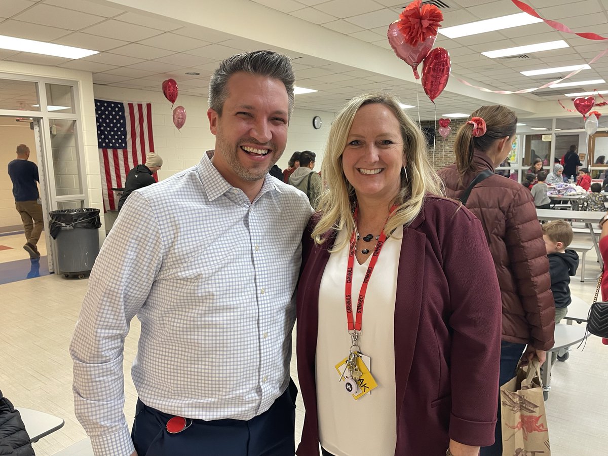 Thank you to our friends at the PFA for organizing a fun kick off to this year’s Read-a-Thon. This year’s read-a-thon runs until Feb. 17 and includes some cool prizes. To register visit, tinyurl.com/2j4xh6ac <a href="/PalosEast118/">Palos East 118</a> <a href="/PalosWest118/">Palos West 118</a>