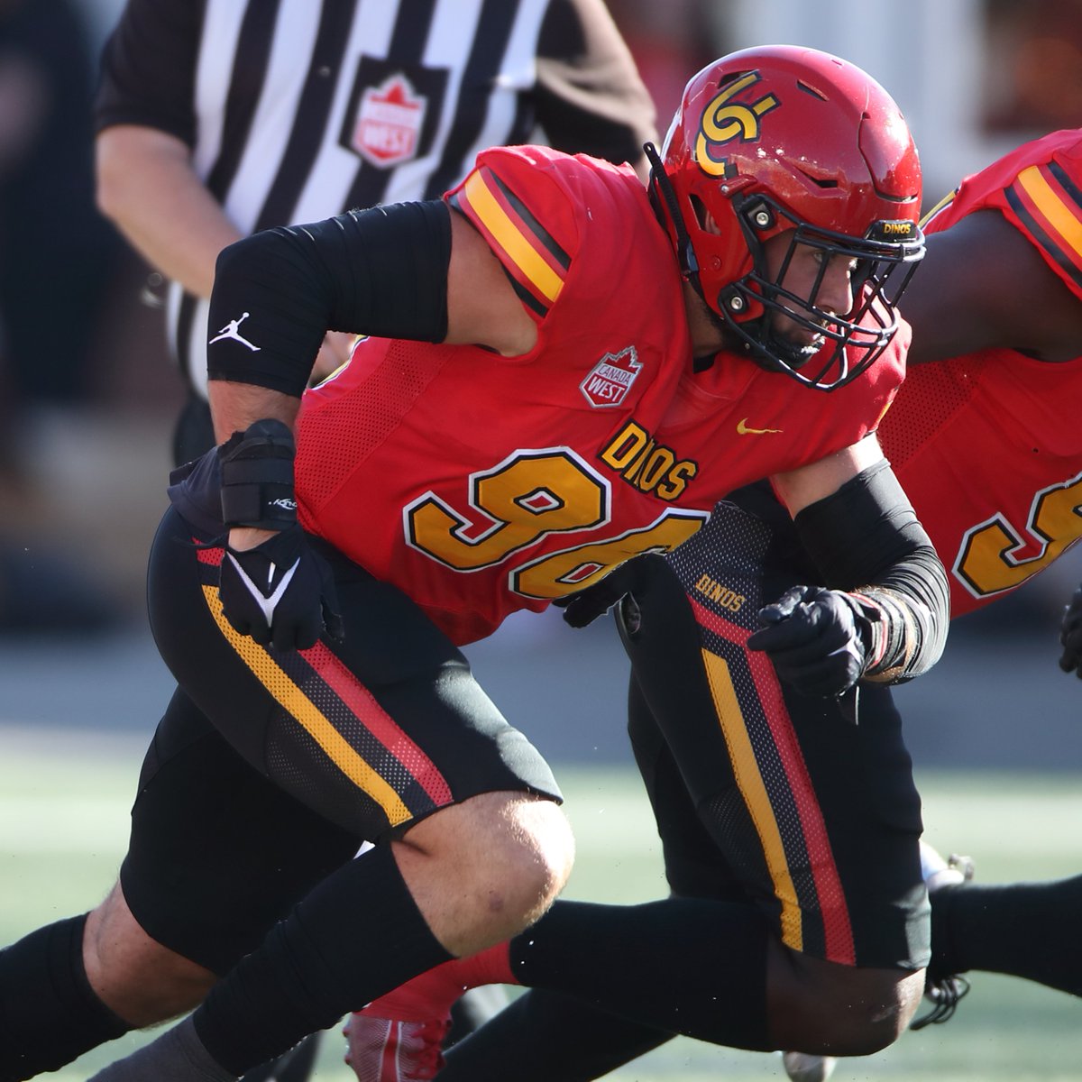 Dinos_Football's tweet photo. Next stop, the 2023 #CFLCombine!

Jacob Biggs and Josh Hyer have earned spots at the invitational Combine next month in Waterloo, Ontario.

#GoDinos https://t.co/KDEro6zSVY
