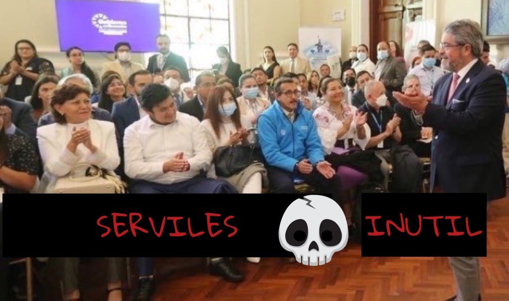 <a href="/Wilmandrade/">Wilma Andrade</a> @BancadaID <a href="/ID12Ecuador/">Izquierda Democrática</a> <a href="/AsambleaEcuador/">Asamblea Nacional</a> @AndreSamaniego_ <a href="/pdiaztv/">Patricio  Díaz</a> <a href="/valenavarro2892/">Valeria Navarro</a> Sra de pidiendo investigación para estos #satras #correistas de 💩 q lo único que se dedican es a #robar en crudo y cocinado no les basta con los sueldazos que tienen por no hacer nada 
#nepotismo y maltrato #violadores ANDRÉS FLORES <a href="/Fl69536557Andrs/">Andrés Flores</a> #asco #servil