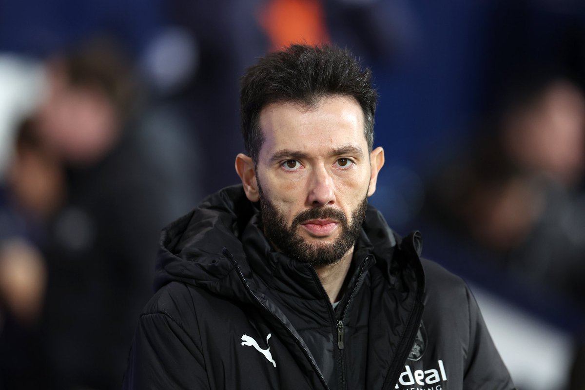 Carlos Corberán will not become new Leeds United manager. Decision has been made — he will stay at West Bromwich with new contract. 🚨⚪️ #WBA #LUFC

New deal will be valid until June 2027 — Corberán has accepted to stay at WBA.
