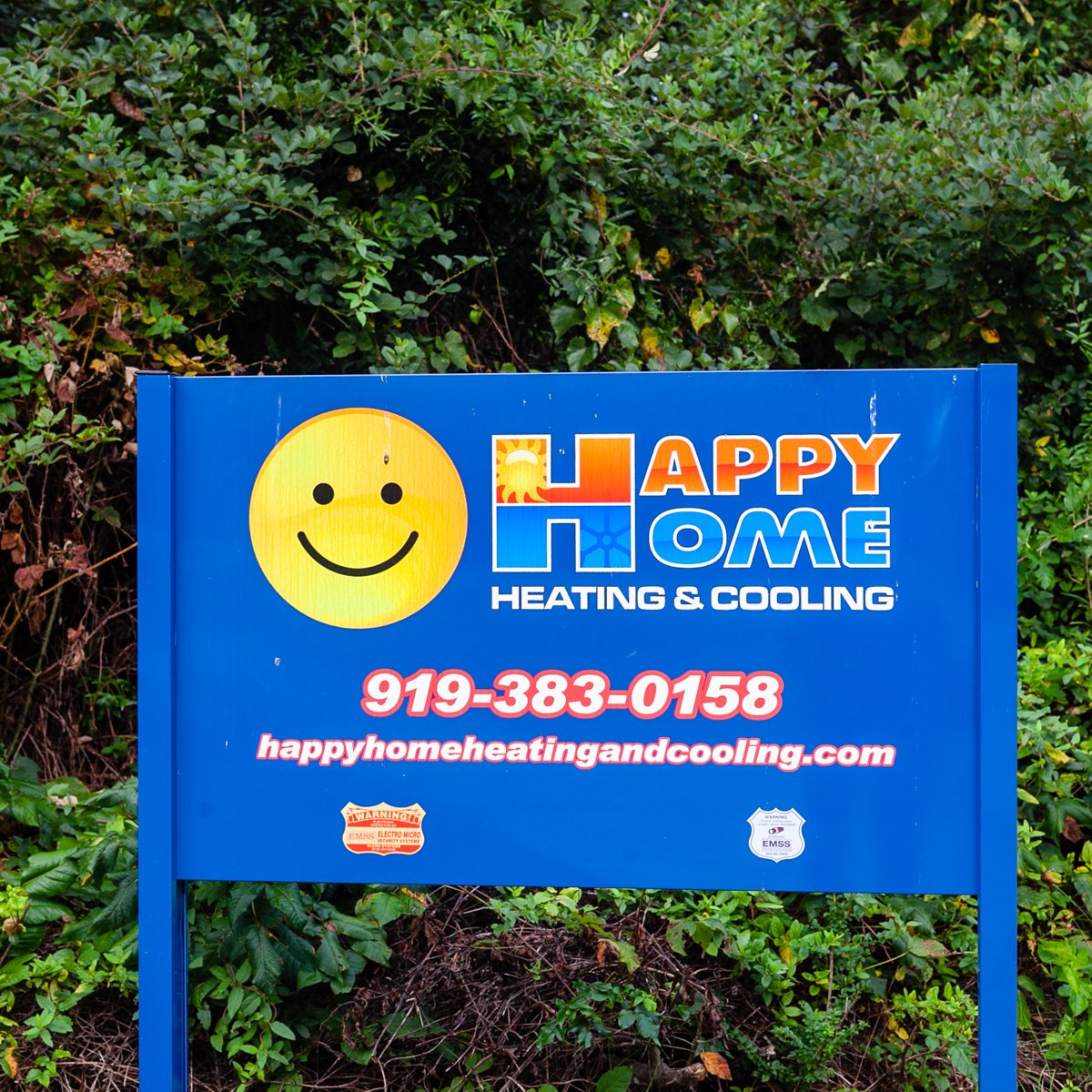 HappyHome3917's tweet photo. Need some help with your HVAC system? We're always around to offer an experienced hand with whatever you need. #HappyHomeServices #FreeEstimates #ReferralProgram #DurhamHVAC #ResidentialHVAC https://t.co/S1WjMAzD9L