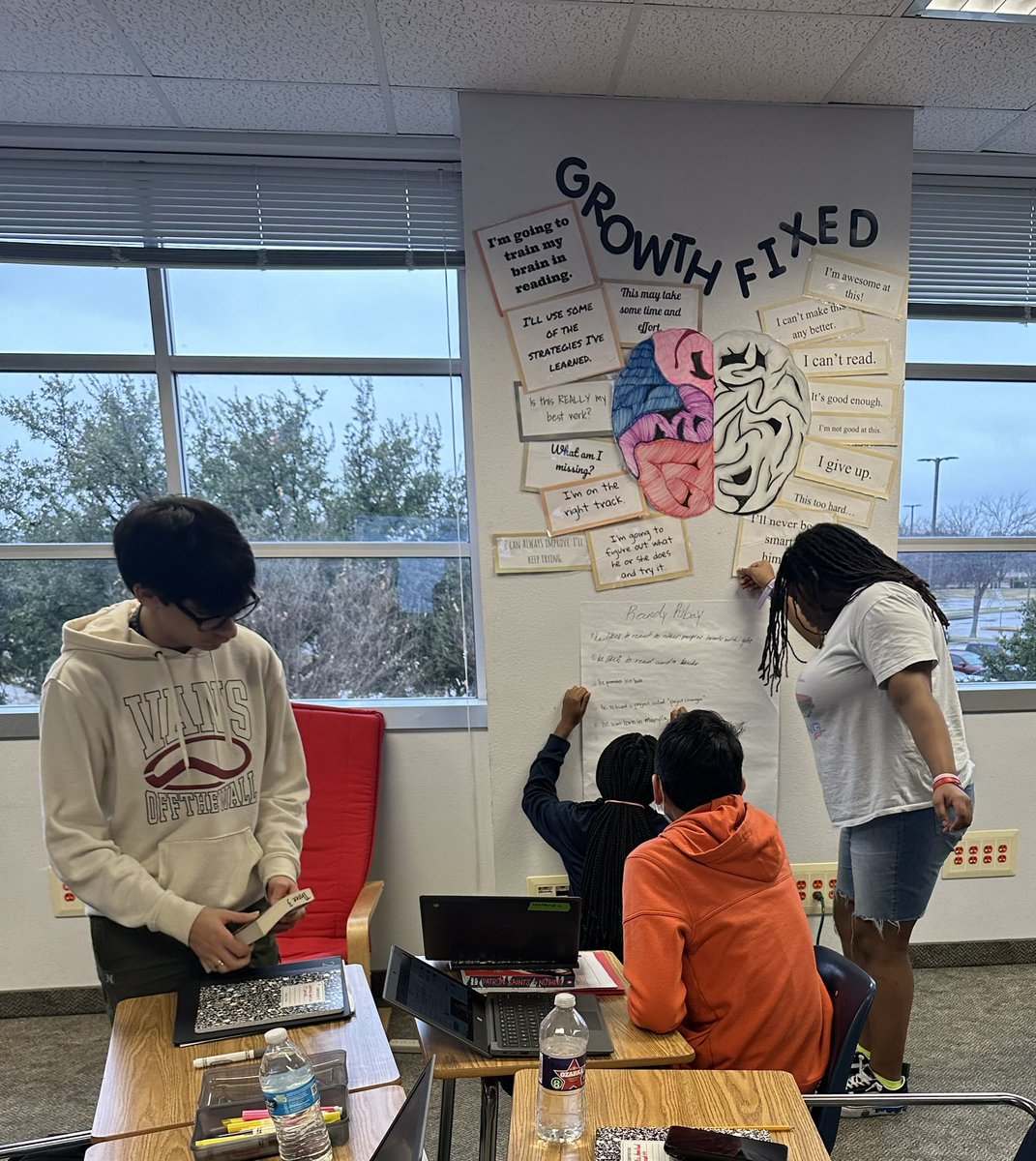 DlrMaggie's tweet photo. @RanchviewWolves English I & III & AP #Collaboration #CriticalThinking #leadership #OralCommunication #selfManagement leads to deeper learning & understanding #CFBproud #canpuswalks @ericab_obert https://t.co/SXjQue2h2l