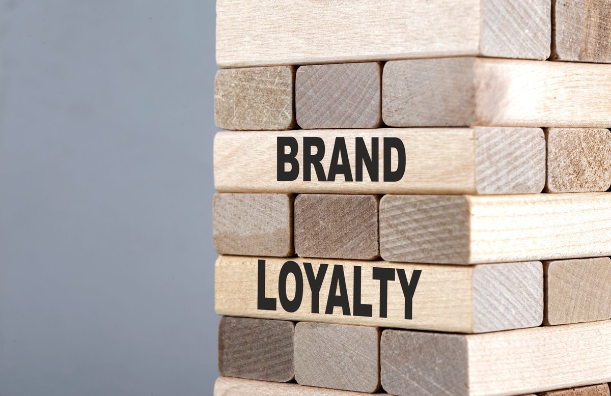 Reward top customers with a personalized experience 🥇 How? Loyalty programs. Learn more here 👉 bit.ly/3YuPC51 I @Ryder_Ecommerce 

#loyaltyprogram #loyalty #customerexperience #CX #ecommerce #D2Cbrands #onlineshopping #sippinandshippin #sippinNshippin