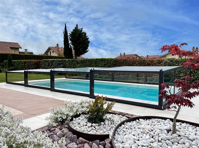 Tecnyvan's tweet photo. ¿Deseas crear en tu piscina un espacio único?,con las cubiertas de Tecnyvan podrás hacerlo y encontrarás en ella el rincón favorito de tu hogar.
https://t.co/aq92fk2rLA #CubiertasAltas #Cubiertasdepiscinas #cubiertasbajas #modeloteide #modeloizalcomini #modeloetna #modelovulcano https://t.co/xPfU1rjZaT