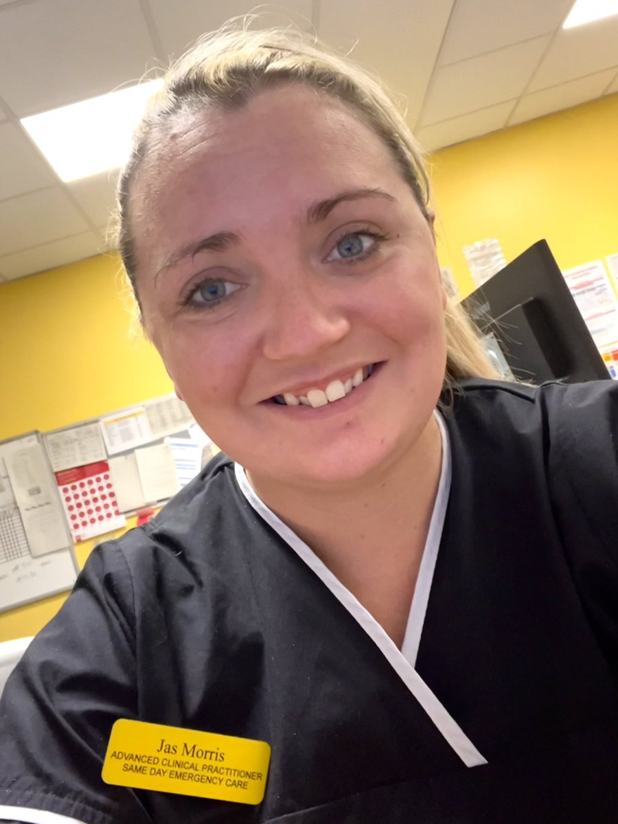 The happy (but very tired face) of someone who’s just found out they’ve passed their masters! 🙌 🥂🎉🍾 #advancedpractice #ahps #finallydone <a href="/GWH_ACP/">ADVANCED CLINICAL PRACTITIONERS GWH</a> <a href="/GWH_NHS/">Great Western Hospitals NHS Foundation Trust</a>