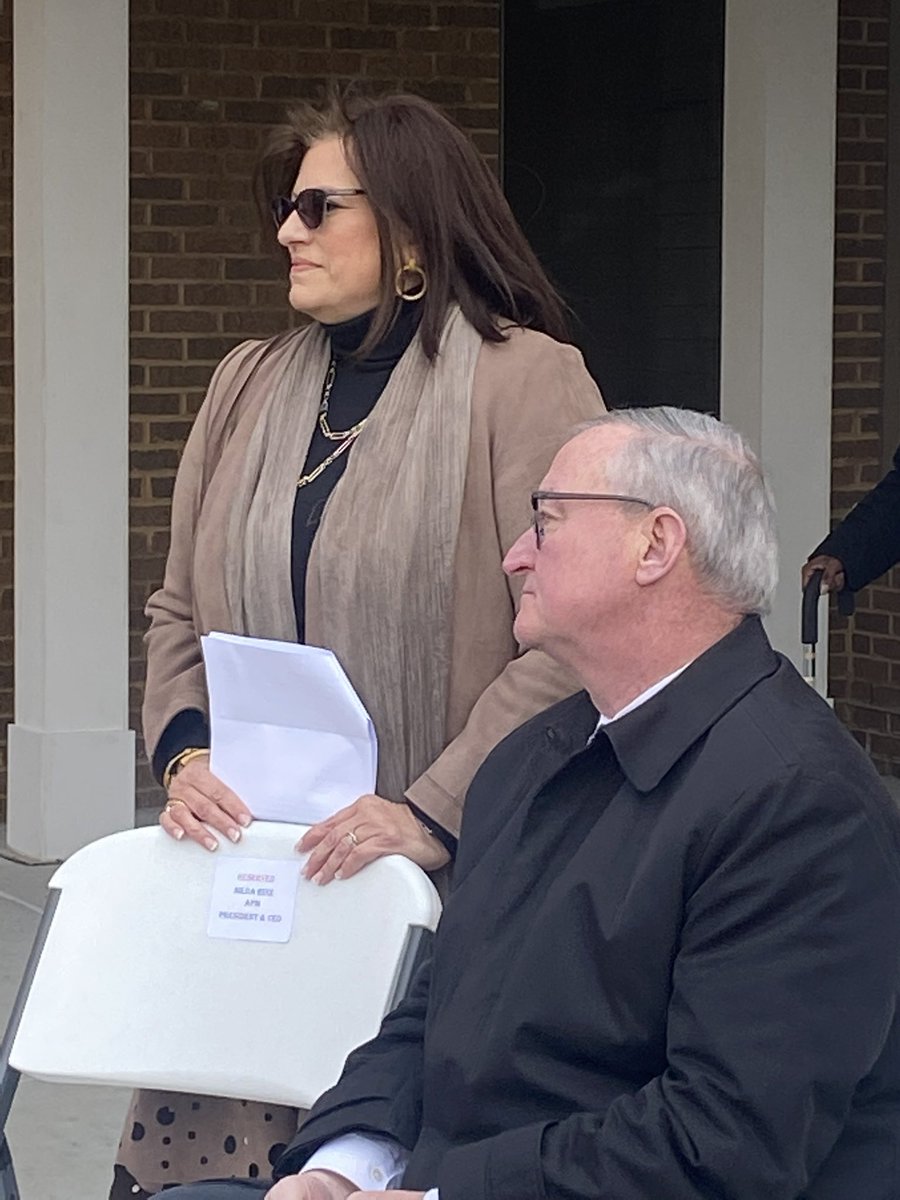 APMforEveryone's tweet photo. We are so excited and beyond grateful!! 

We just opened up our first ever senior living facility at 8 &amp; Berks in Philadelphia! 

Thank you to all for your support! 

If you know of anyone who would like to apply please call us 267-507-1341! 

We are accepting applications! https://t.co/hM2RWu0kN7