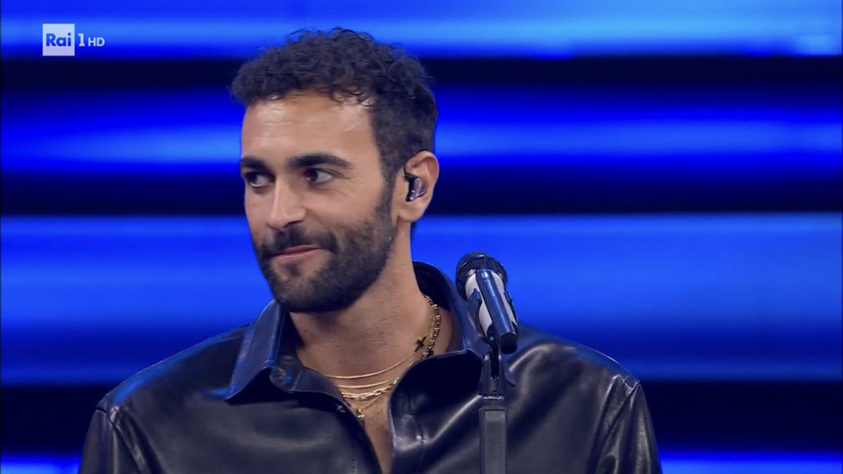 rileyauras's tweet photo. possiamo chiudere qui questo festival di sanremo per me lui ha già vinto #Sanremo2023 https://t.co/O8q1dPclq5