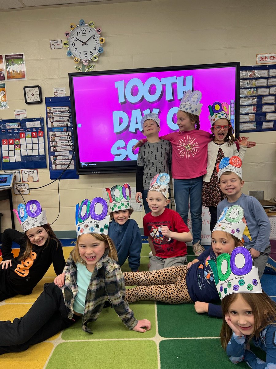 EKESCommunity's tweet photo. EKES students had so much fun celebrating their 100th day of school! https://t.co/3mfeLJsSLU
