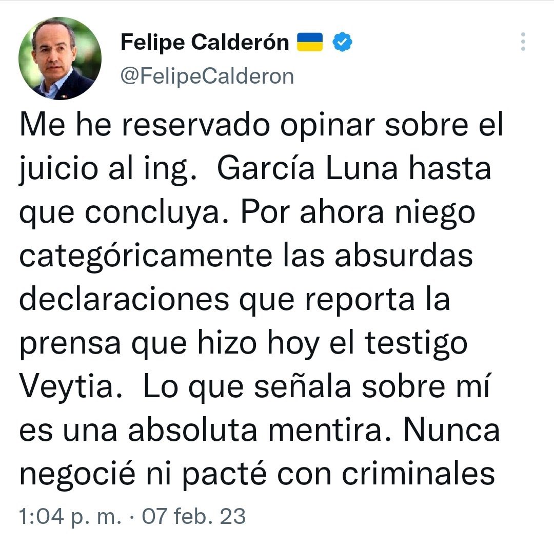 chiludomix's tweet photo. ¿Alguien sabe a qué hora salen los derechancros a decir: Todos somos Borolas? https://t.co/NFZC4xwJvr