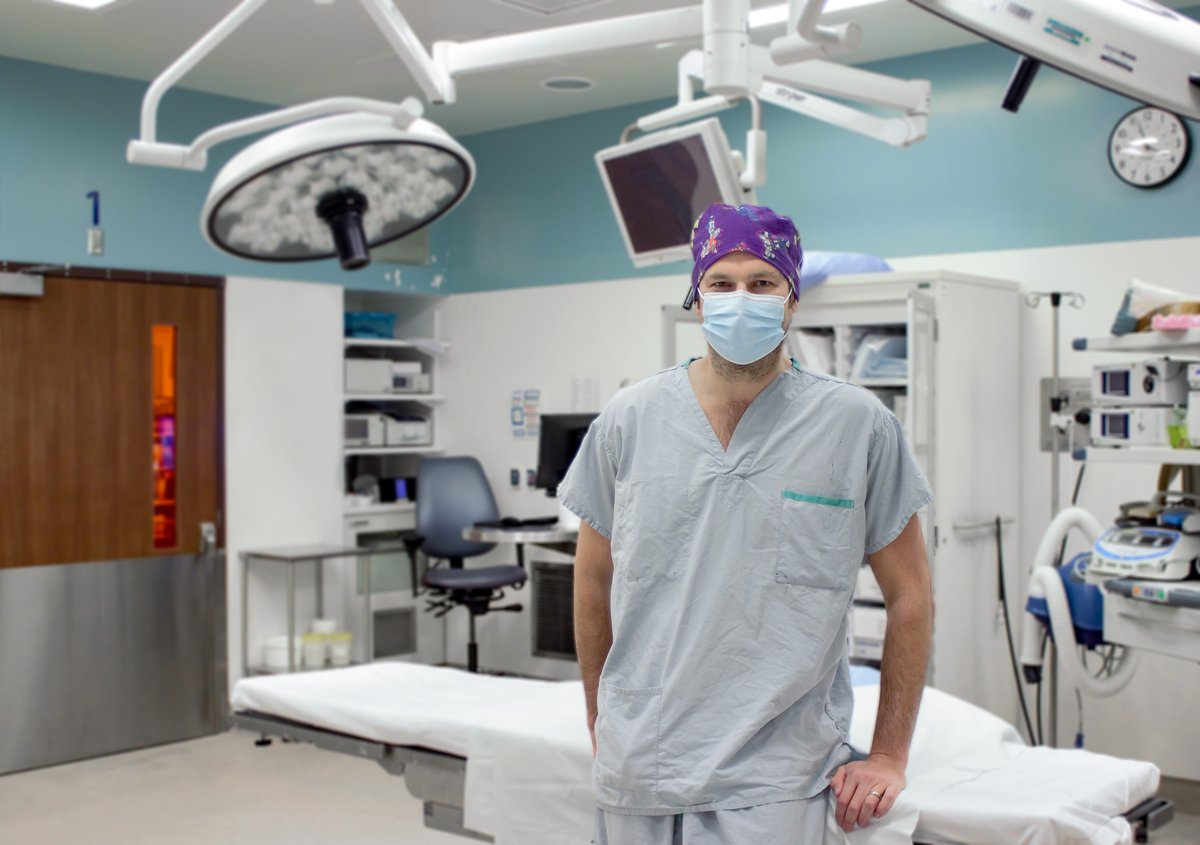 To mark #ResidentDoctorsAppreciation2023, we’re sharing our gratitude for resident physicians.

Learn more about how Niagara Health is the “perfect place for learners” from one of our former residents who now works at our hospital as a general surgeon: bit.ly/3VYwKtF