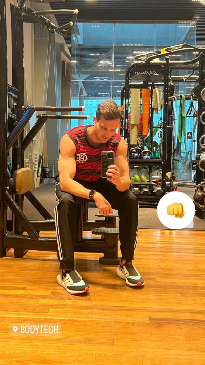 centralesluof's tweet photo. #StoriesLucas 
📸 Lucas via stories (07/02) https://t.co/ySWs0p1pkp