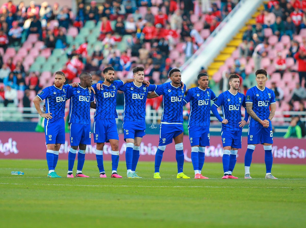 لا يحتاج الى دعم ملياري . .
الهلال بحضوره ، بشخصيته ، بشهامته ، بقوته ، بكبرياءه ، يشرّف قارة اسيا بـ أكملها ليتأهل الى نهائي كأس العالم 💙.

#الهلال_فلامينغو