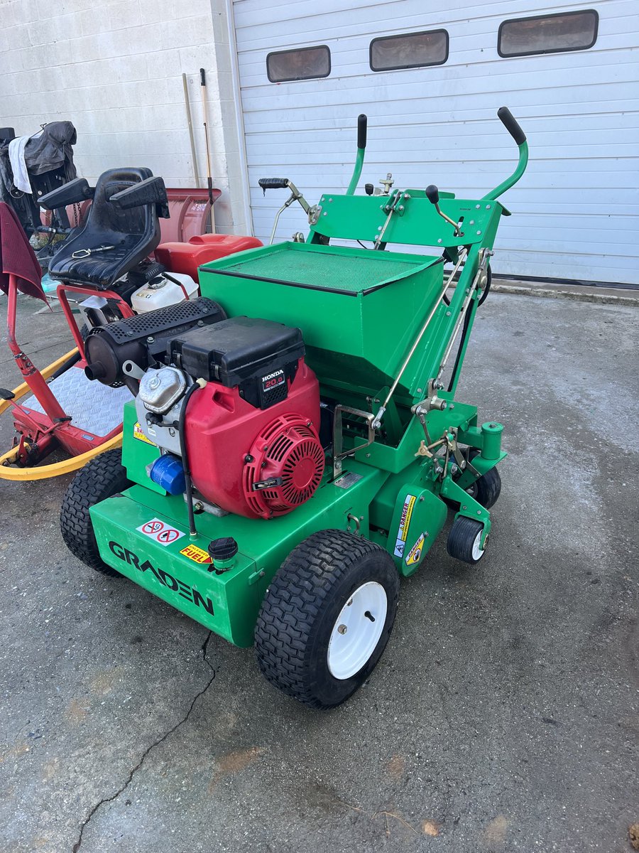 meangene18's tweet photo. Anyone looking for a 2nd roller or barely used Graden…let me know https://t.co/IIKgNUjM3c