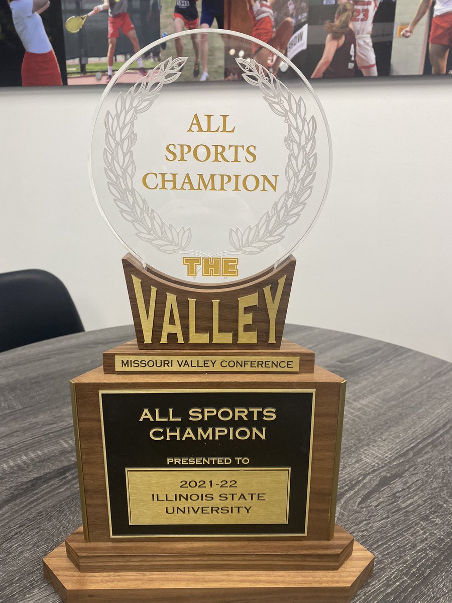 KyleBrennanISU's tweet photo. Look what just got delivered to my office. Going for our 4th straight this year! Go you Redbirds! https://t.co/p7ta0T4eQt