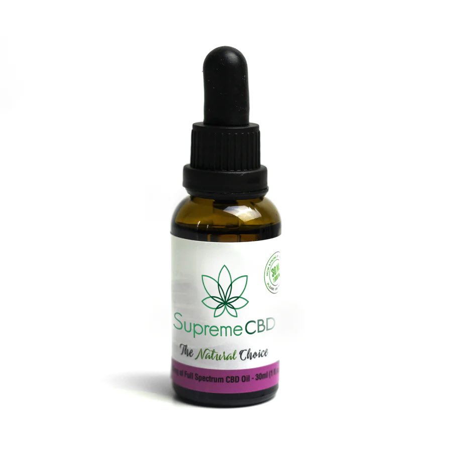 supreme_cbd's tweet photo. 𝗖𝗢𝗠𝗣𝗘𝗧𝗜𝗧𝗜𝗢𝗡 𝗧𝗜𝗠𝗘 🍃

Want to win a bottle of our 1000MG worth £75.99? 
⬇️
⭐️Tag a friend or someone who doesn’t follow supremecbd 
⭐️tell us why you need this bottle
⭐️like and retweet 
 
We will pick a winner tomorrow at 10am 👏🏻
#cbdchanginglives https://t.co/AePTsWMUAR