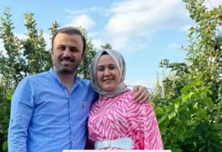 DOGUSUNIGFB's tweet photo. Tayfur aydoğan ,Ayşe Aydoğan ve çocuklar Sıla,Feyza,Fatma Aydoğan hiçbirinden haber alamıyoruz!!

Yurt mahallesi 71477 sokak zeray apartmanı 
ÇUKUROVA/ADANA

#deprem #adana #enkazaltında #afaddeprem #UNIGFB https://t.co/wX6eRxN3dx