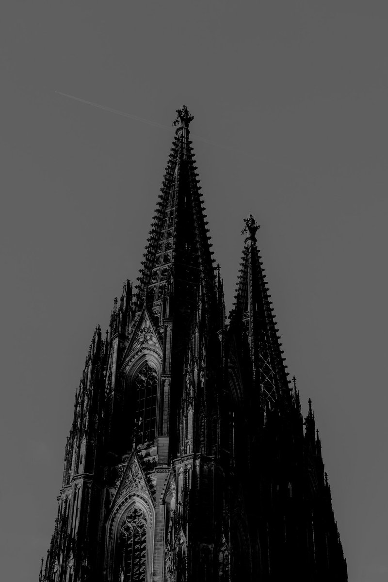 BryanKirks's tweet image. The Cologne Cathedral
Cologne, Germany