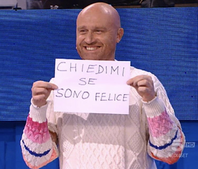amicidimaria21's tweet photo. ARIETE CHE BATTE IL CINQUE A GIANNI MORANDI E MI FA GUADAGNARE PUNTI AL FANTASANREMO 
LOVE U
#ariete #sanremo #Sanremo2023 #fantasanremo2023 https://t.co/5khIOxePZ7
