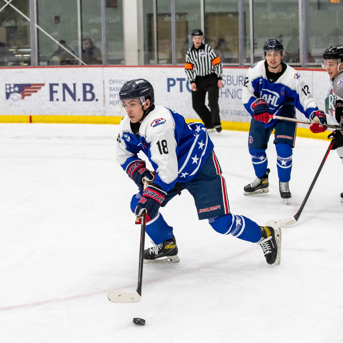 PhillyRebels's tweet photo. That's a wrap on Top Prospects!

Congrats to both Connor Sedlak and Jared Kaplowitz on Repping the Rebels!

#RebelUp

Action photos: John Elftmann/NAHL https://t.co/faer0xcESu
