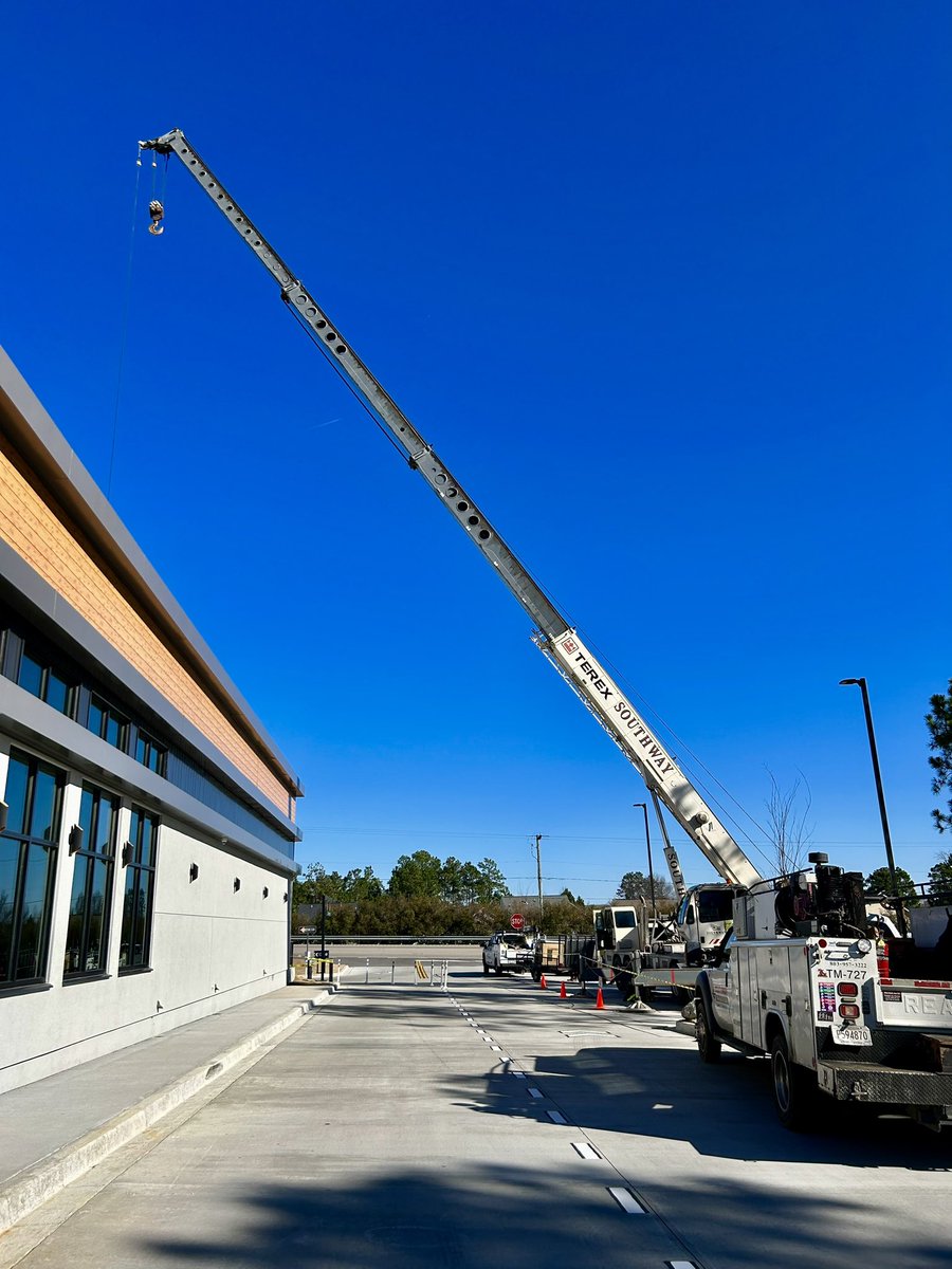 DavieConstNC's tweet image. The Pet Space Veterinary Hospital in #Lexington SC is coming along nicely as we uplift the space into a 2,522 full-service facility. #petspace #upfit #shellspaceupfit #vetconstruction #daviedelivers