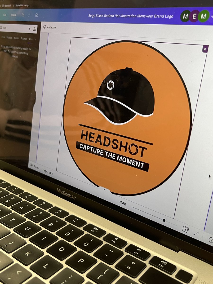 A highlight of my day today was time in @SusanSchonauer Intro to Business classes discussing logo design principles, reflecting on the design thinking process in branding and applying this knowledge as they improved their designs in @canva 🤩 @IHSchools #canvalove #ihpromise