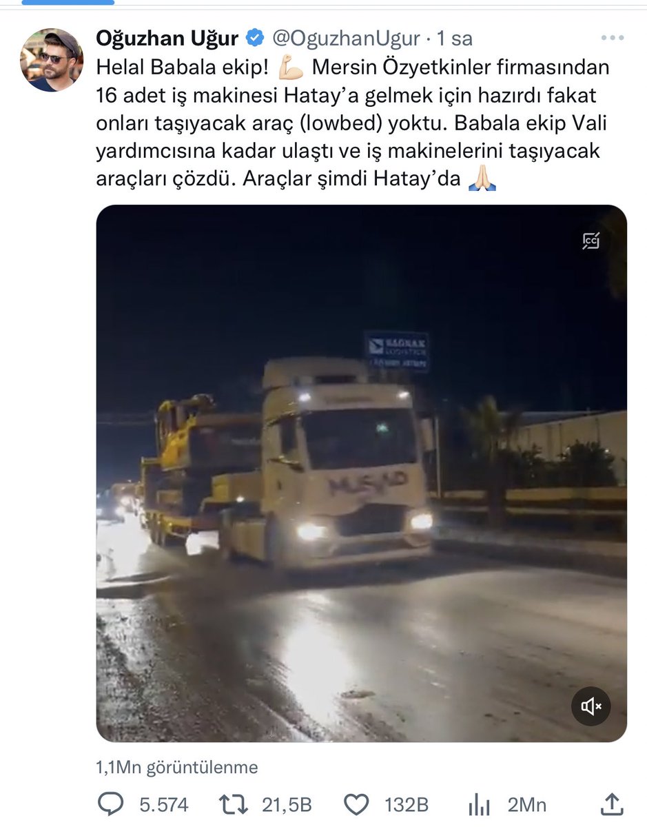 SaatHaberX's tweet photo. Deprem bölgesinde Oğuzhan Uğur’un MÜSİAD’a ait araçları sahiplenecek kendi digital kanalının yapması 1 saat oldu.

Yazık bu memlekete, canlı yayında “ben p*z*v*nl*k yaparım” diyen birine kanaat önderi muamelesi yaparsan sonucu da bu olur. https://t.co/okANkvJzp3