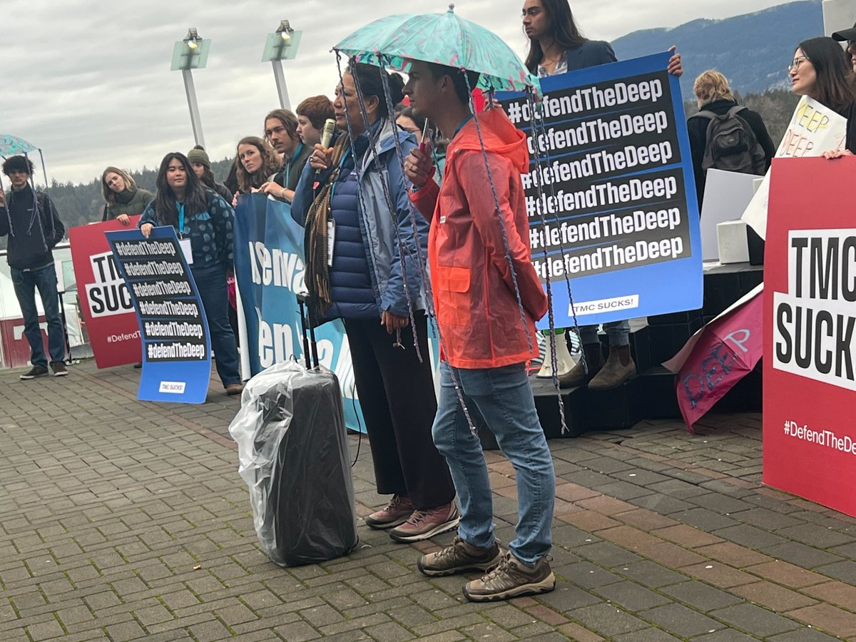 GreenpeaceNZ's tweet photo. Our voices are stronger together! Youth and indigenous led the call against #DeepSeaMining as
@IMPAC5Canada
got underway this week.
We must protect marine #biodiversity and prevent DSM from getting the greenlight at #ISA27
Photo credit: Arlo Hemphill/Greenpeace https://t.co/Ls8CfWA2W1