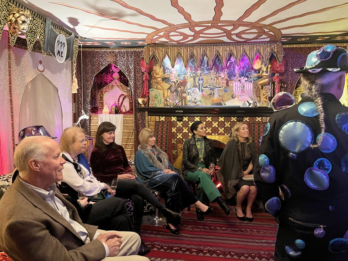 DaoOakRocket's tweet photo. Wow, what a night! I want to thank everyone who joined us for the C200 Northwest Holiday Party. Thank you to Leslie, Joanna, and Hannah for bringing the cheer. Also thank you to our Host the Gregangelo Museum and our Sponsor Chase, the experience was once in a lifetime. https://t.co/yNcyCMKmtT