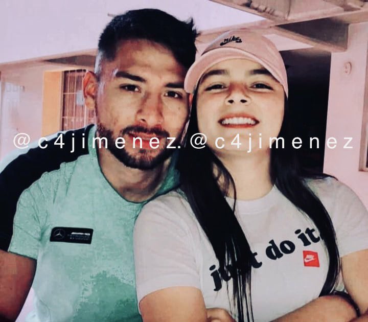 c4jimenez's tweet photo. BAÑADOS / EN C4
Diego Orozco
Fátima Haike Muñoz
Cuando se bañan dicen ser empresarios adinerados.
Con cheques sin fondos o transferencias fantasma, roban autos de lujo por todo el país.
Agentes de @SSC_CDMX los detuvieron.
Así se fotografiaban /
Así acabaron en @FiscaliaCDMX https://t.co/wQYGpmaQBT