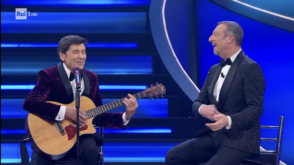 viavolturno34's tweet photo. Grandissimi Simon &amp; Garfunkel a #Sanremo2023 
#sanremo23 https://t.co/9r0raTTSqj