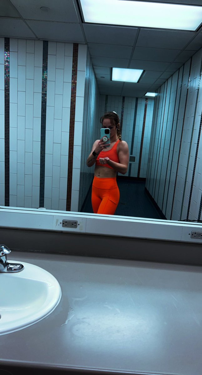 Hard workkkk or hardly working??