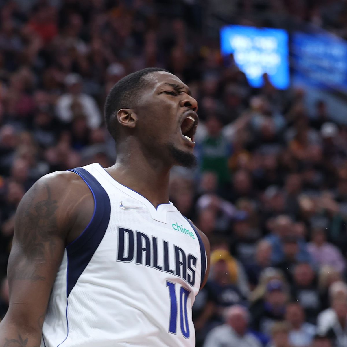 Spender Dinwiddie:

“We may not be the best trade package, but we’re the best looking,”

(via <a href="/outsidethenba/">James Herbert</a>)