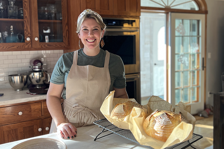 2ndwavekeelph's tweet photo. Jess Hill, owner of #Breadventures, shares her story about what sparked her love of #baking and future plans for her St. Clair #business. https://t.co/hAEXbVBEIX

#Entrepreneurship #BlueWaterArea #Michigan https://t.co/4bJwtkfyrT