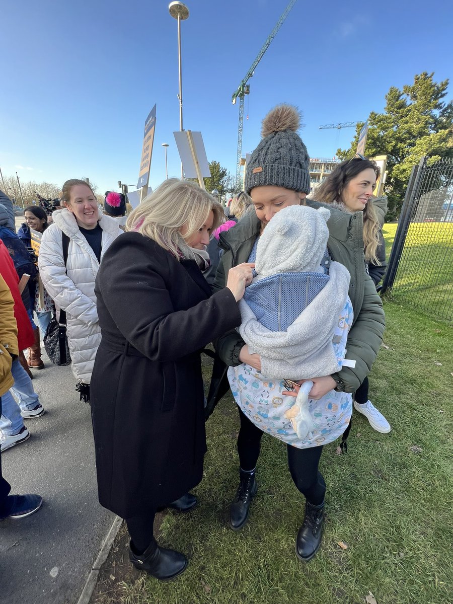 Lisa Notley tweet media