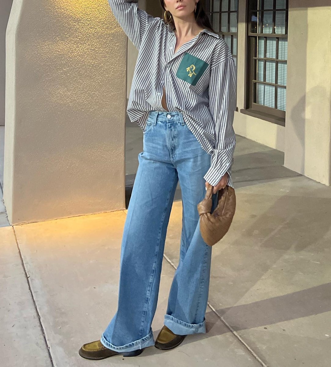 @audreyfezdiamont wears the Deven in 17 Years Westlake. #AGirlinAG 
bit.ly/3XEy4TX