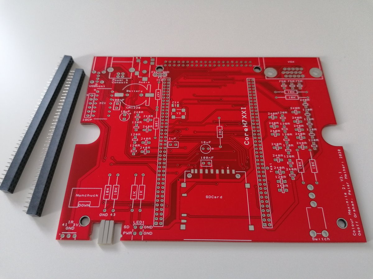 Isocube_'s tweet image. MaxiMite 2 PCB. MMBasic is wonderful. You should give it a go.

#MaxiMite
#MMBasic
#retro