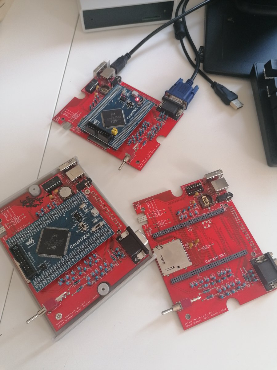 Isocube_'s tweet image. MaxiMite 2 PCB. MMBasic is wonderful. You should give it a go.

#MaxiMite
#MMBasic
#retro