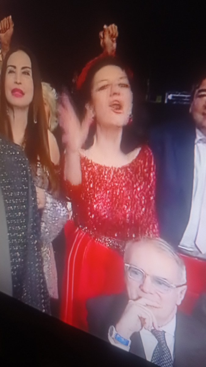 RagazzoCinCin's tweet photo. Amo noi.

#Sanremo2023 https://t.co/hBQ0Nj1EB4
